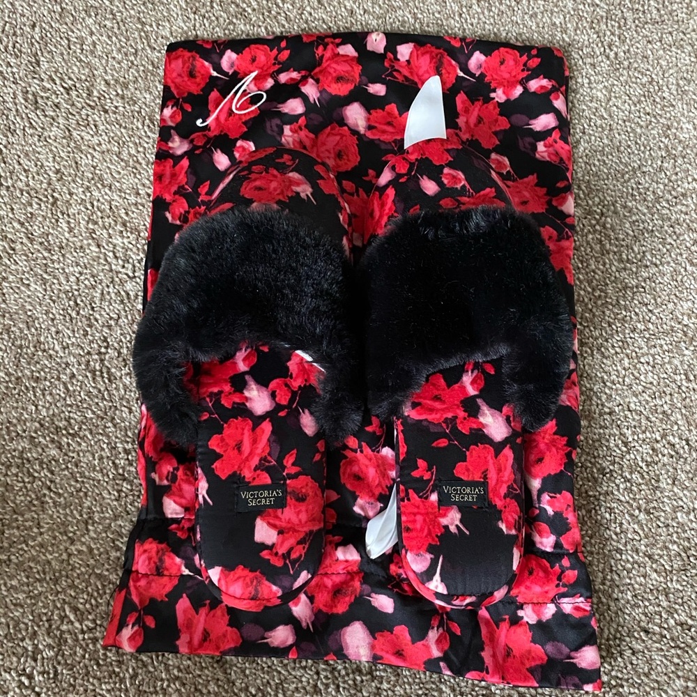 victoria’s secret satin slippers